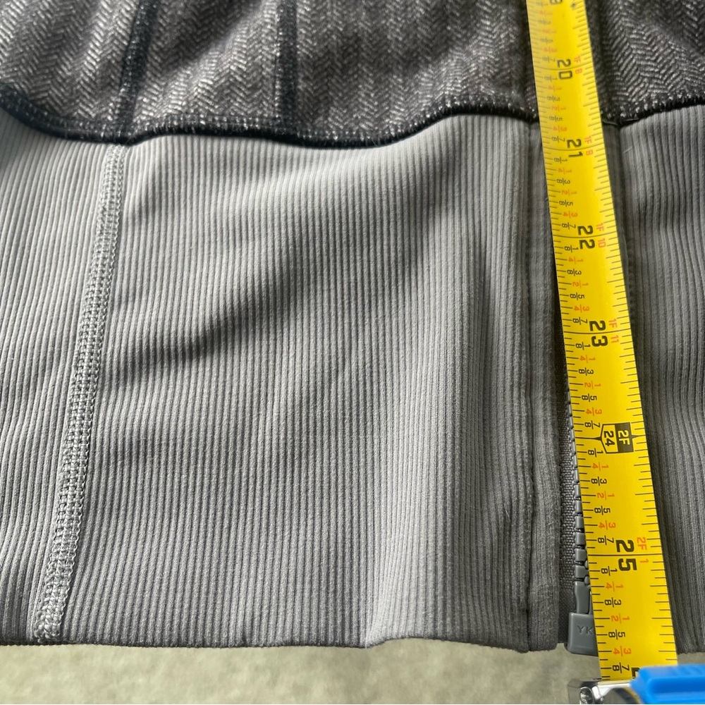 Lululemon Athletica‎ Womens Daily Practice Hooded Herringbone Grey jacket Size 2 - Picture 6 of 9
